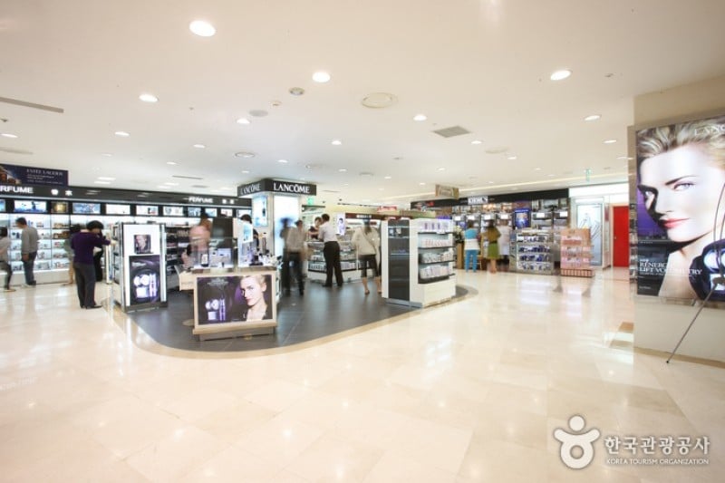 ロッテ免税店-本店 (6/18)