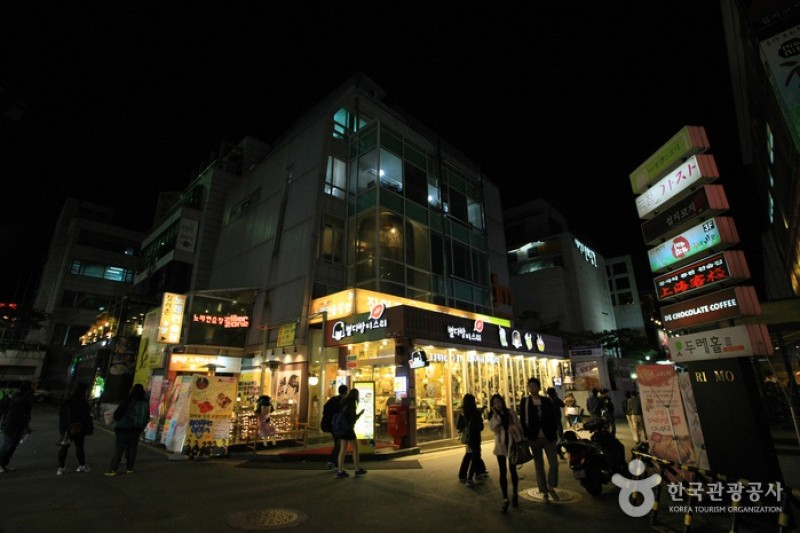 大学路 (1/32)