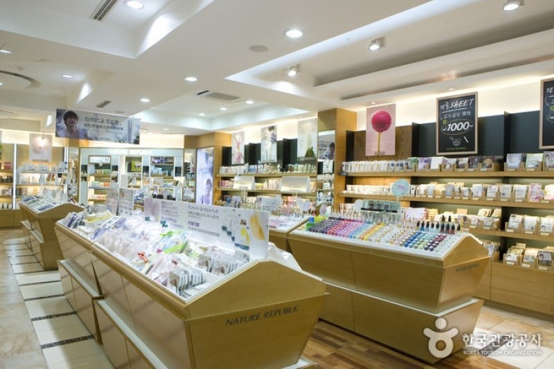 ネイチャーリパブリック(明洞ワールド店)