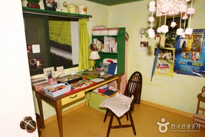YOON'S COLOR (7/10)