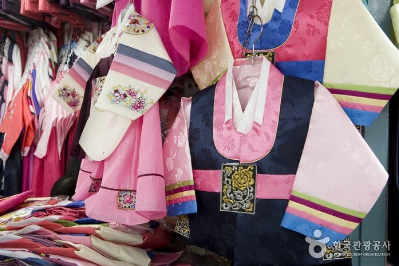 東大門総合市場韓服商店街 (5/10)