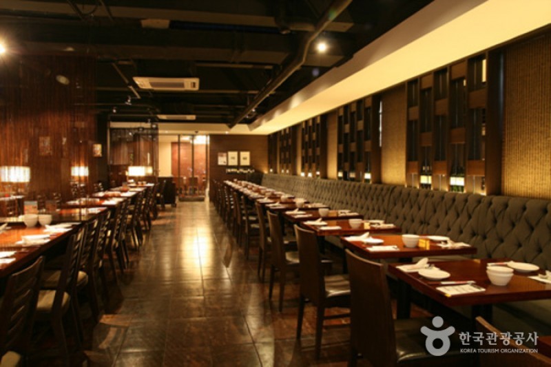 鼎泰豊(ディンタイフォン)明洞店 (1/16)