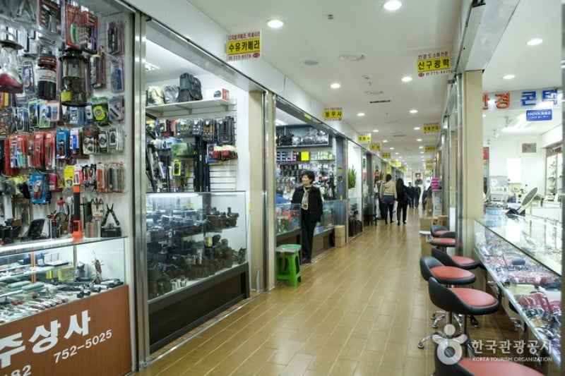 南大門総合商店街 (5/9)