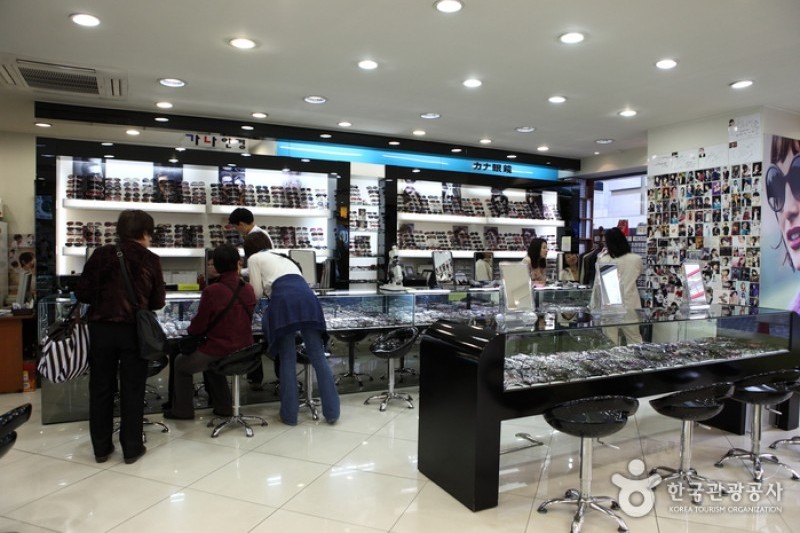 カナ眼鏡院(明洞2号店) (2/6)
