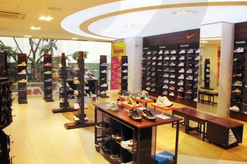 レスモア 明洞店