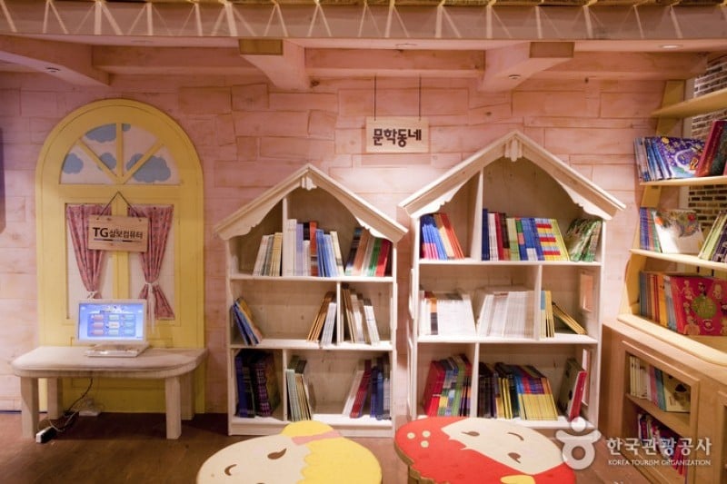 タルギガチョア Kids Cafe (6/12)