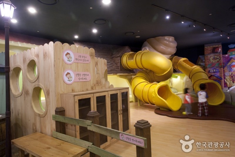 タルギガチョア Kids Cafe (9/12)