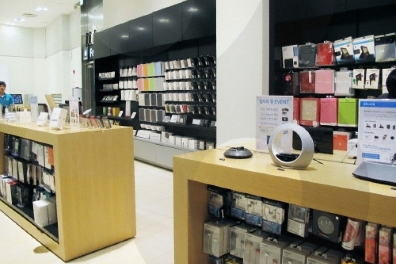 フリスビー 建大店 (1/9)