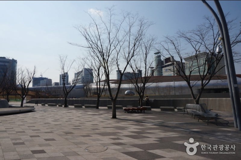 東大門歴史文化公園 (2/9)