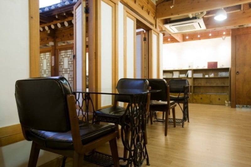 カフェLN（Luden Loquen SPACE） (3/9)