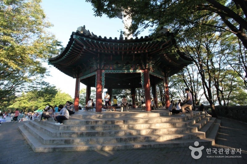 南山八角亭 (1/4)