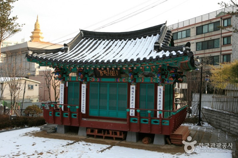 陽川郷校 (1/3)