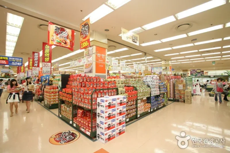 ロッテマート（ソウル駅店）（롯데마트（서울역점）） (2/12)