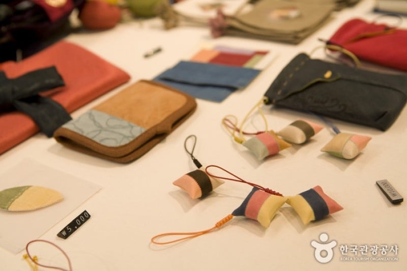 韓国工芸文化振興院 工芸名品販売館 (6/13)