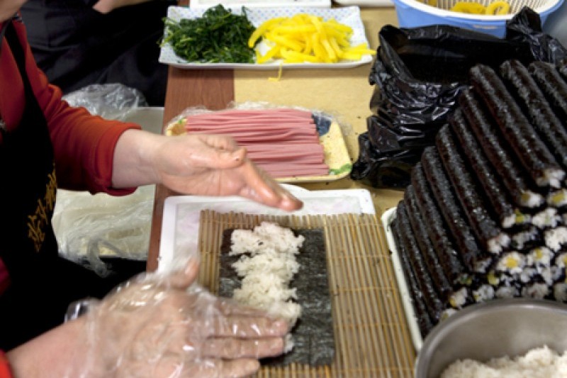 チンスンジャキンパプ（진순자김밥） (1/13)