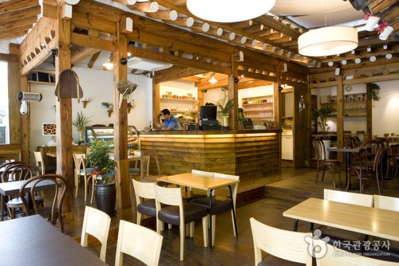月(Café Moon) (3/29)