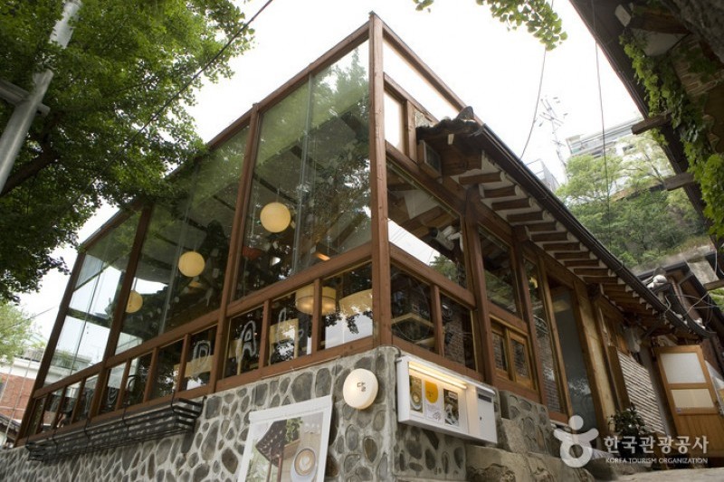 月(Café Moon) (10/29)