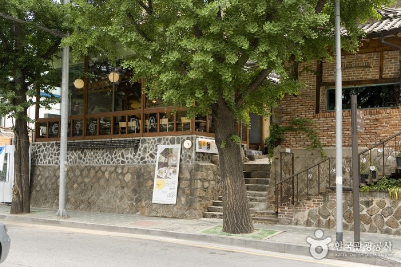 月(Café Moon) (12/29)