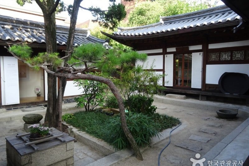 崔淳雨家屋 (1/4)