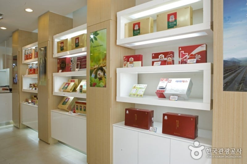 正官庄（梨大店）（정관장  (2/8)