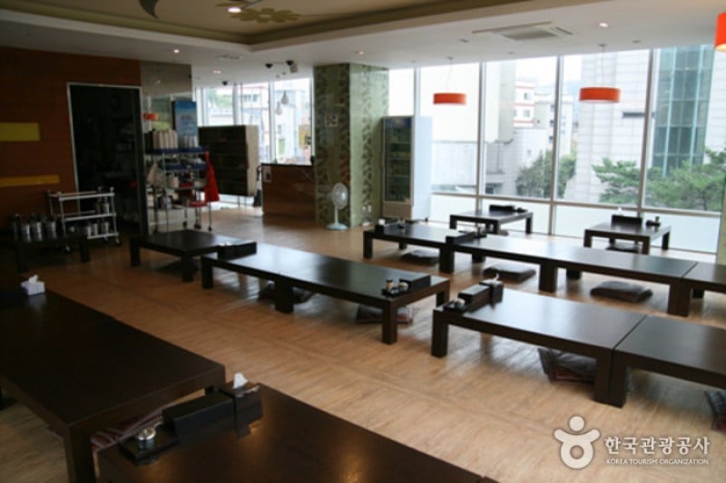 ソハンマリ精肉食堂 (5/12)