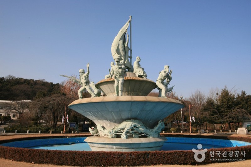 国立ソウル顕忠院