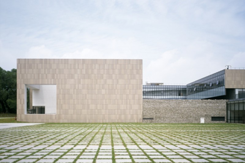 国立現代美術館（ソウル館）（국립현대미술관 (2/3)