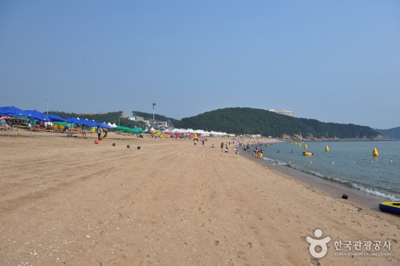 旺山海水浴場