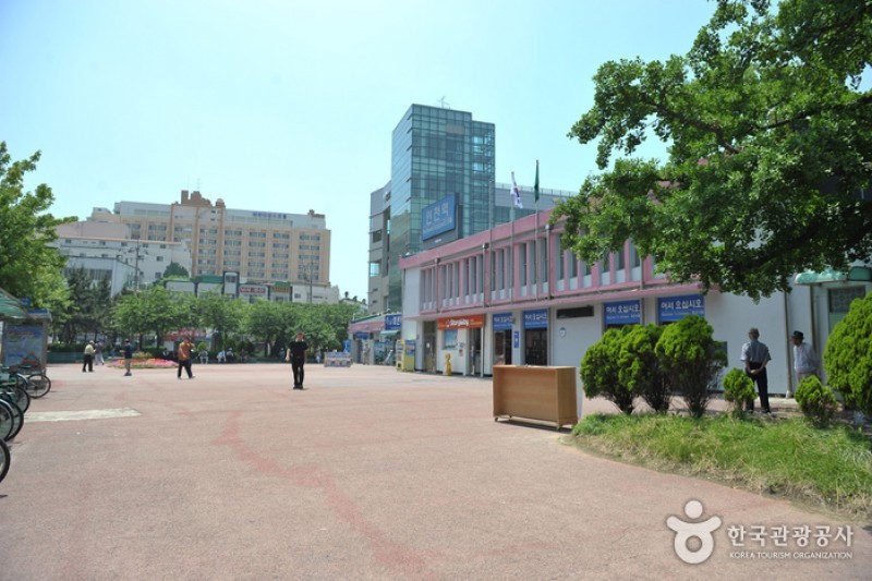 仁川駅 (1/4)