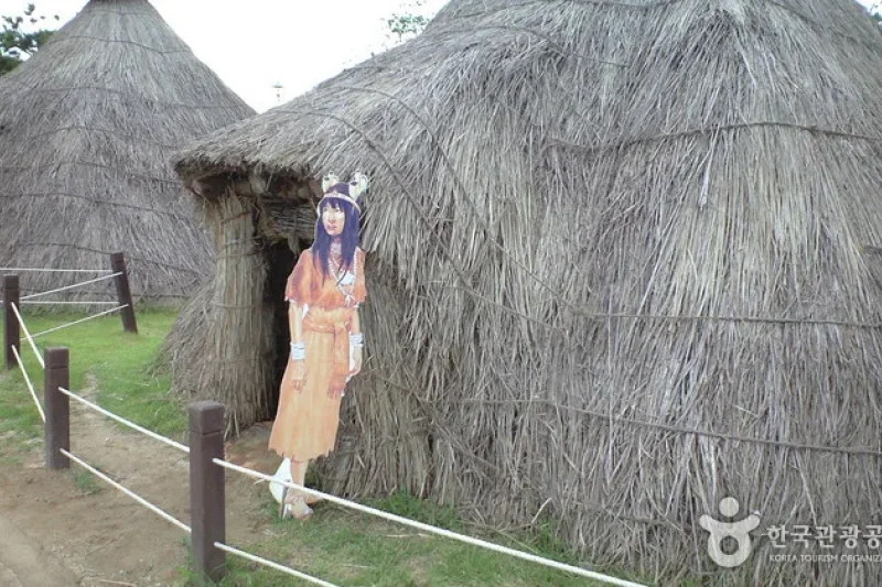 江華支石墓遺跡[ユネスコ世界文化遺産] (2/6)