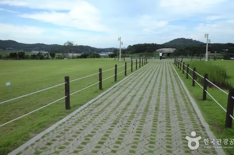 江華支石墓遺跡[ユネスコ世界文化遺産] (5/6)