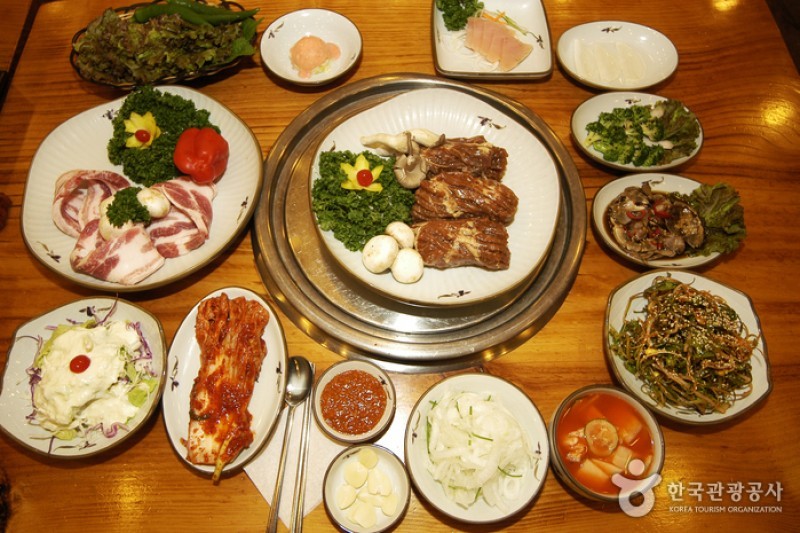 名家ファロクイ（명가화로구이） (1/3)