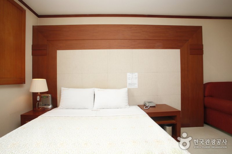 仁川空港ホテル（인천공항호텔(Hotel Incheon Airport)） (10/16)