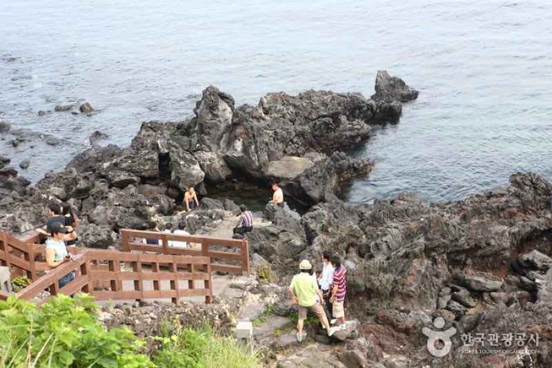 龍頭岩 (4/10)