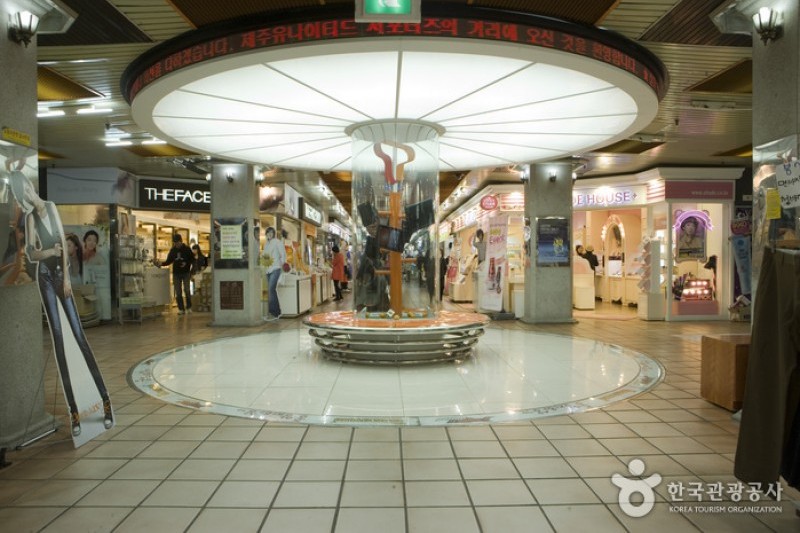 済州市中央地下商店街 (11/14)