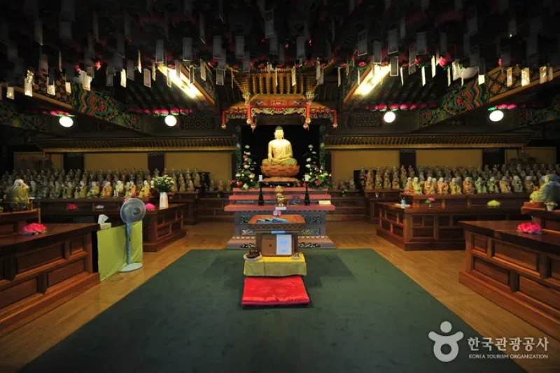 薬泉寺 (2/16)