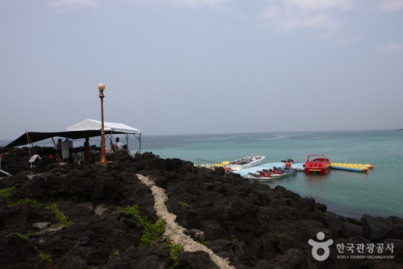 咸徳 犀牛峰海水浴場 (16/23)