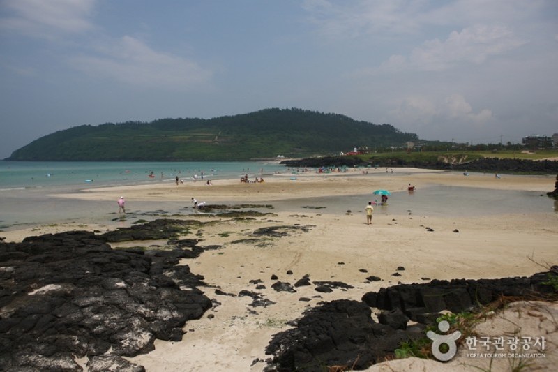 咸徳 犀牛峰海水浴場 (17/23)