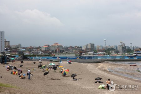 三陽黒砂海岸