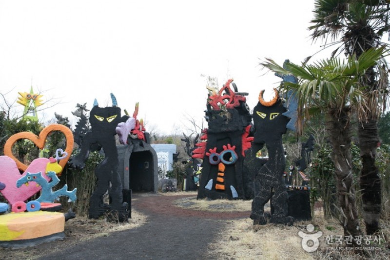 トッケビ公園 (1/4)