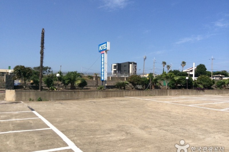 日出峰観光ホテル (2/4)