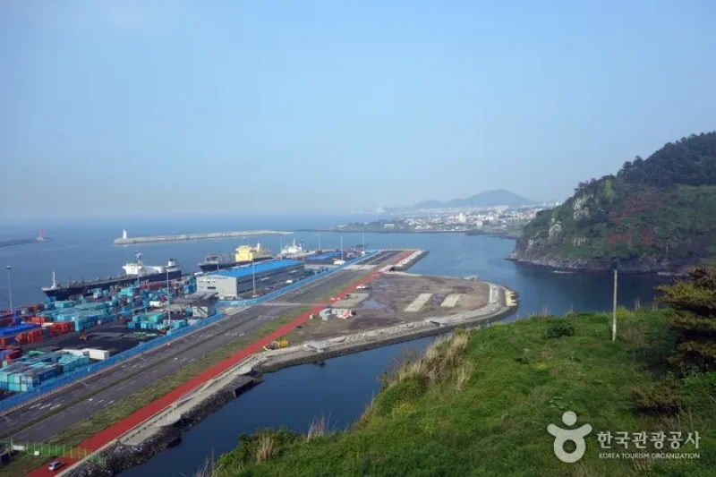 山地灯台（산지 등대） (1/2)