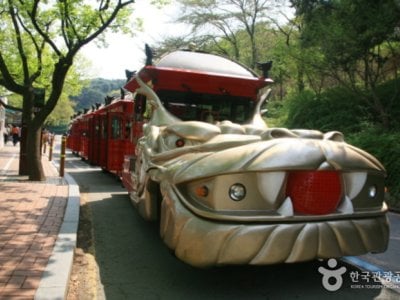 水原華城［ユネスコ世界文化遺産］