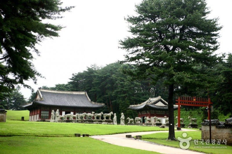 南楊州洪陵と裕陵［ユネスコ世界文化遺産］ (12/23)