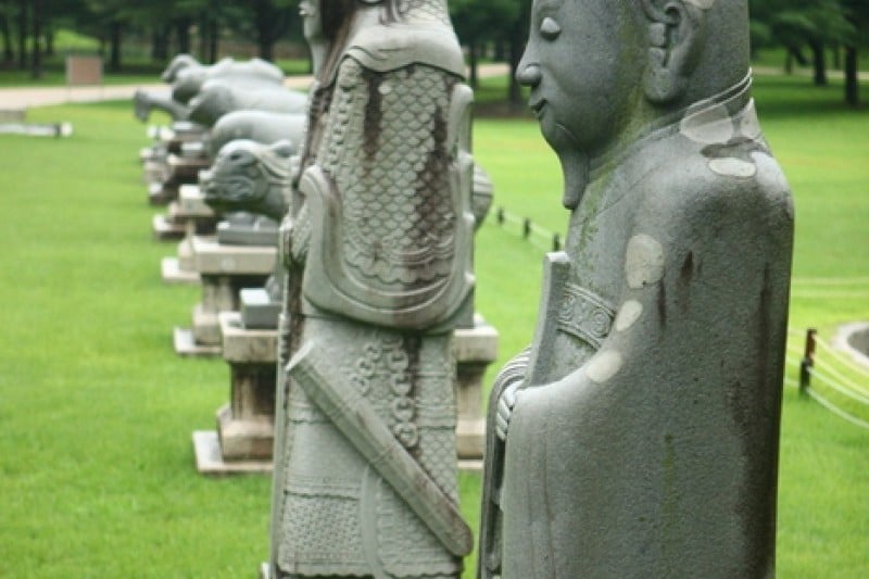南楊州洪陵と裕陵［ユネスコ世界文化遺産］ (20/23)