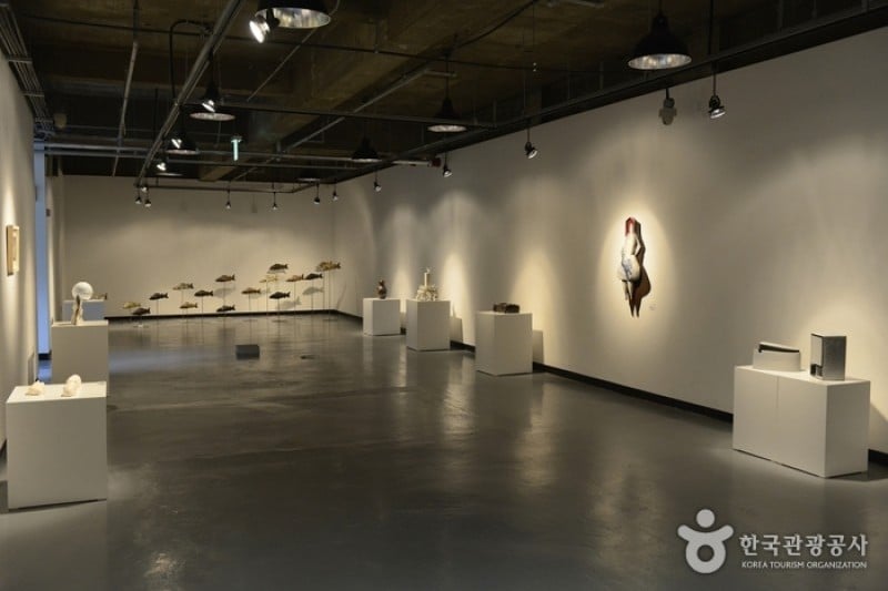 海剛陶磁美術館 (1/5)