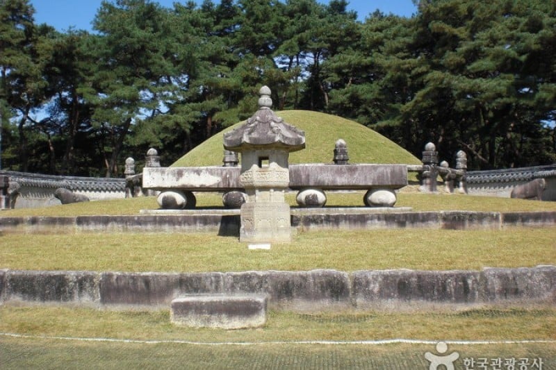 英陵（世宗大王陵）・寧陵（ユネスコ世界文化遺産）（ (3/8)