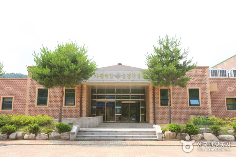 加平ヒョナム農耕遺物博物館（가평현암농경유물박물관） (1/1)