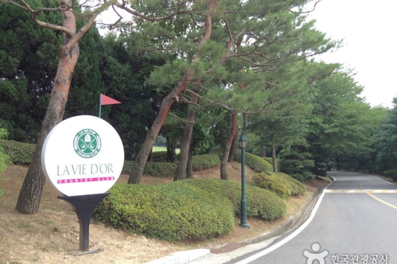LA VIE D'OR RESORT (1/5)
