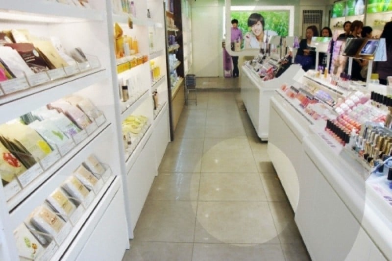 ザフェイスショップ南浦2号店 (3/7)